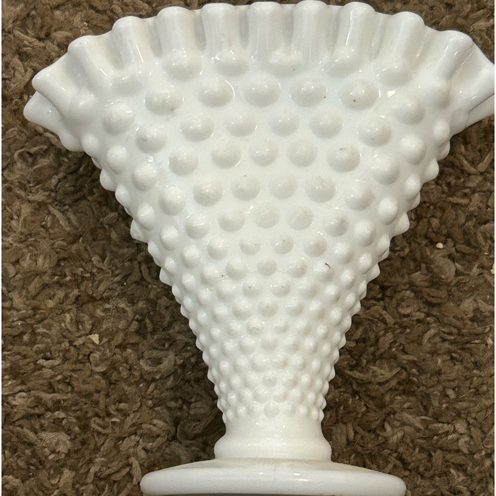 Vintage Fenton Hobnail Milk Glass Fan Scalloped Vase